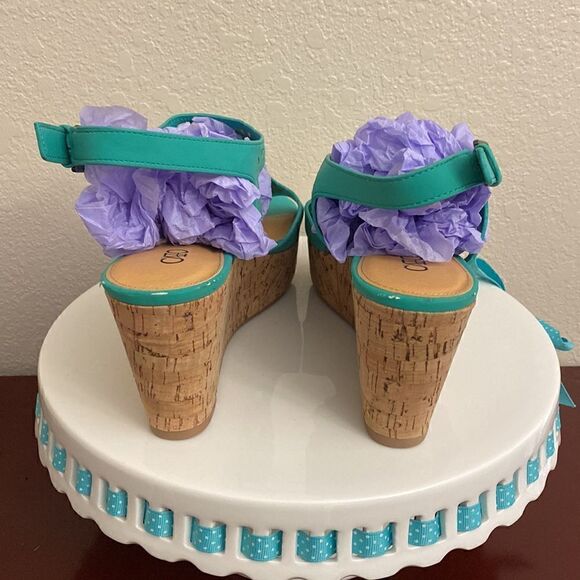 👡Cato Cutout platform Wedge Sandals. Get ready to styling for summer!! - Picture 3 of 5